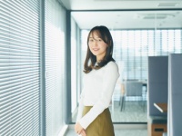 令和を生きるOLが「年収を上げる」ためにやっていること