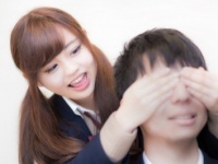 お前かわいすぎっ！　男性がときめく「女子のイタズラ」6選