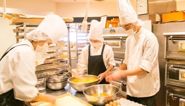 若手社員によるコンペでメニューが決まった（「大江ノ郷自然牧場」公式ウエブサイトより）