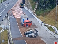 トラック専用の蟻地獄かな。砂利に埋まって身動きができなくなるトラック