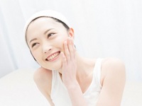 働く女性に聞いた！　美肌になるための「よい習慣」と「悪い習慣」