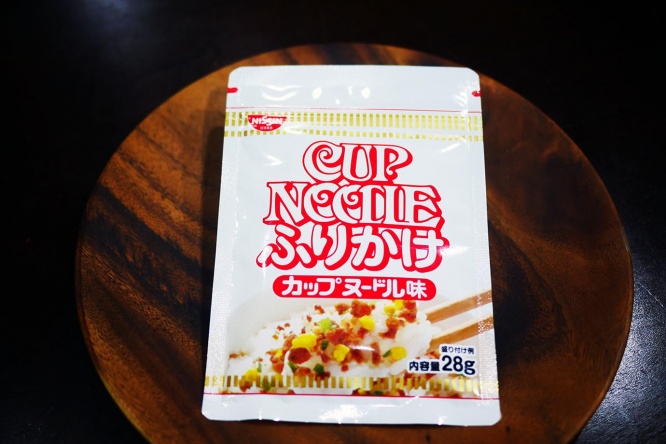 cup-noodles-furikake4