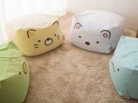 もちもち感触に癒される！　「すみっコぐらし」とコラボしたビーズクッションが登場