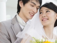 何人と付き合って結婚するのが正解？　既婚男性の答えはなんと……