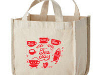 無料で紅茶を楽しめる＆限定バッグもプレゼント！　紅茶の日限定イベントが開催