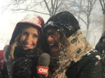 【出没】エアロスミスのタイラーが、大雪のＴＶ中継でコメント「家にいろ！」