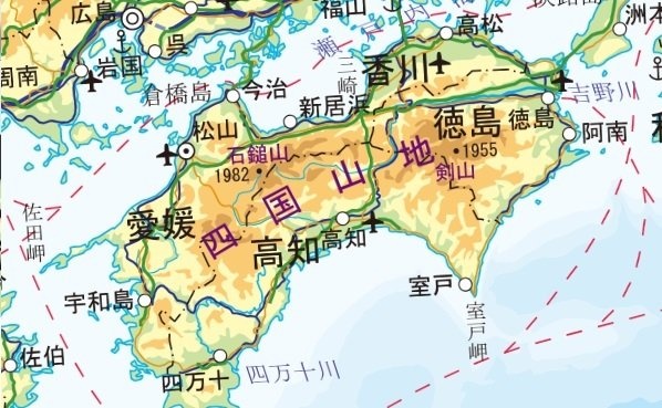 茶色で表示されているのが山地で、緑が平地