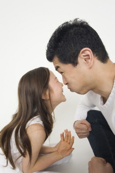 俗説はホントだった!?　「父親に似た男性」と結婚した女性は●％も！