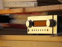 体に響く重低音がきつい（画像はイメージ）