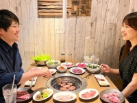 1,969円お得！　「牛角」で期間限定の“女性半額”食べ放題キャンペーン実施中
