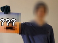 2082年からやってきたという自称「タイムトラベラー」が自ら撮影した恐竜の写真を公開