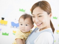 合コンするならこんな相手！　男性が「好かれる美人」が多そうだと思う職業4つ