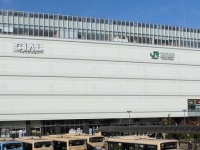 CIAL鶴見（Toboshaさん撮影、 Wikimedia Commons