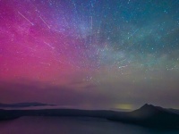 摩周湖のオーロラが美しすぎて「現実にこんな景色あるんだ」と話題に　写真歴20年の撮影者も「人生で一番」