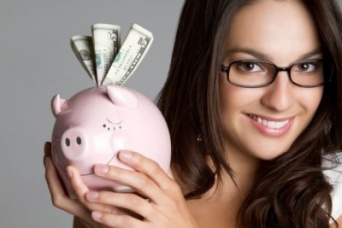 知らなきゃヤバい！　「お金が貯まる女性」の習慣・6つ