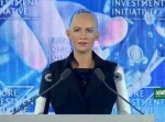 女性の人権を制限するサウジアラビアで“女性型ロボット”に市民権が与えられる