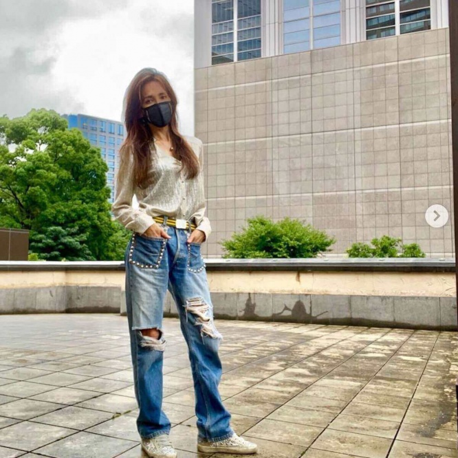 工藤静香 ヤンキー風ファッション披露で大反響 ドンキにいそう 1ページ目 デイリーニュースオンライン