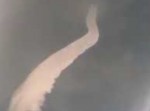 ＣＧ映像みたい…    竜巻のたまごである”ろうと雲”がスゲー