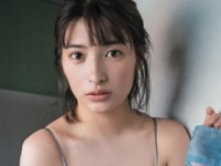 ⒞「B.L.T.2022年10月号」セブンネットショッピング購入特典ポストカード【荒牧理沙】