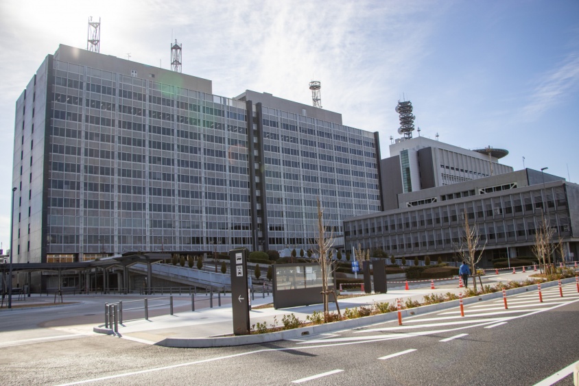 弁当食べて320人発症・1人死亡　『ノロウイルス集団食中毒』　警察が「業者へ家宅捜索」