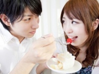 知ってた？　飲み会で「好きなタイプは？」と聞かれたときの「モテ回答」5選