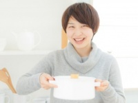男心をくすぐるっ！　男性が「かわいくないけど好きになった女性」4選