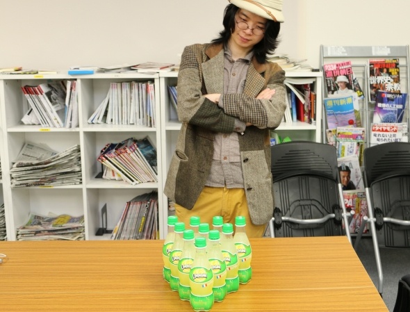 この後とりあえず、会社の冷蔵庫に「ご自由にお持ちください」とメモして放り込んでおいた