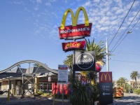 サイドメニューを5つ頼んだだけで約2300円！オーストラリアのマクドナルドの価格に客が驚愕