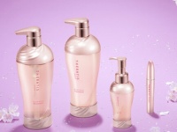 華やかな夜桜の香りにうっとり。「セラティス サクラ ドリーミー」が限定登場！