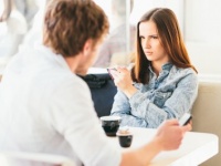 もう帰れよっ！　デート中、彼に「絶対言ってはいけない」5つの言葉