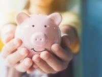 「お金を盗まれる」夢が実は吉夢なワケ【夢占い】