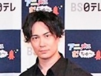 鈴木達央