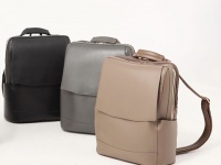 快適な通勤ライフ！　女性が欲しい機能が&#8221;ギュッ&#8221;と詰まったビジネスリュックが登場