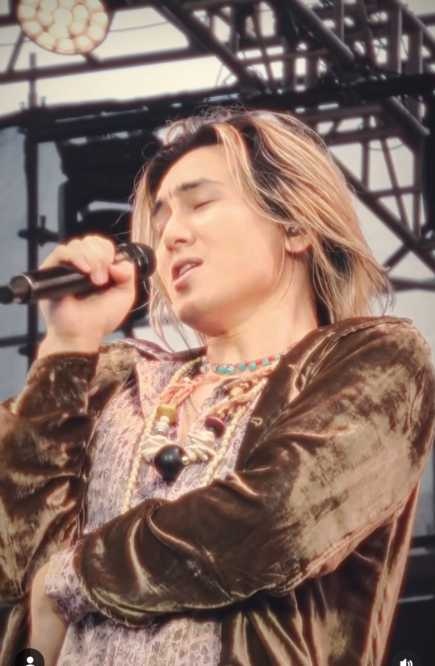 Instagram:藤井 風(@fujiikaze)より