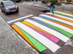 スペインの横断歩道が「色とりどり」に大変身！ これは交通ルール守る人増えそう