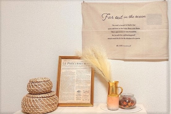 ダイソーのポスターが万能！　生活感をおしゃれに隠す活用テク