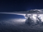 【スゲェ】上空１万メートルから撮影された”雷雲”が大迫力すぎる！