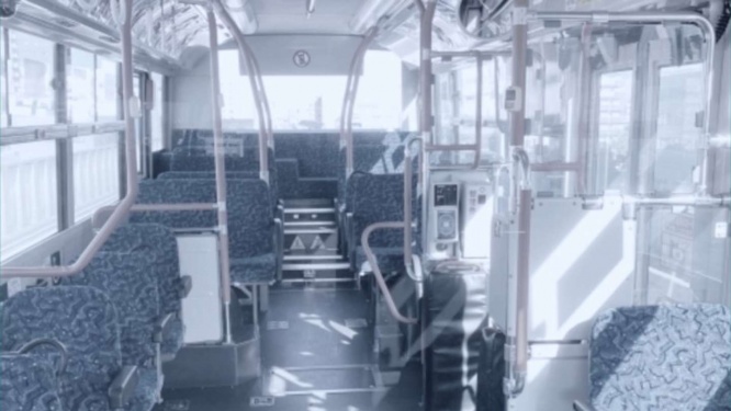 誰も乗らず、誰も降りて行かなかったけど...(画像はイメージ)