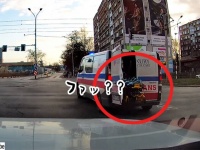 救急車は大切なものを落としていきました...