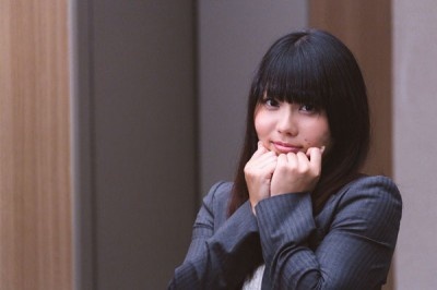 見ていて痛い……男子が「若作り」認定する女性の特徴4つ