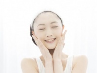 ガーン、よけいひどくなった……！（泣）　思い切って「やめた」美容法・6つ