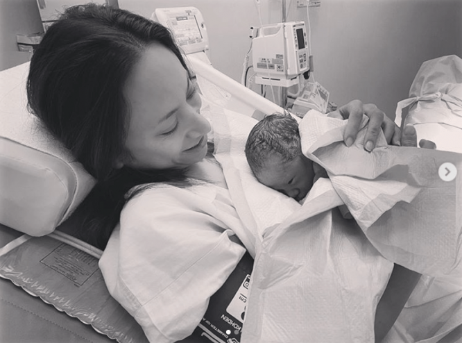 ※画像は道端アンジェリカのインスタグラムアカウント「angelica_michibata」より