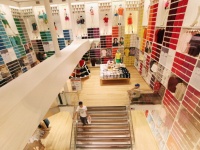高嶋政宏　東京のお土産は「UNIQLO」で地方出身者から大ブーイング