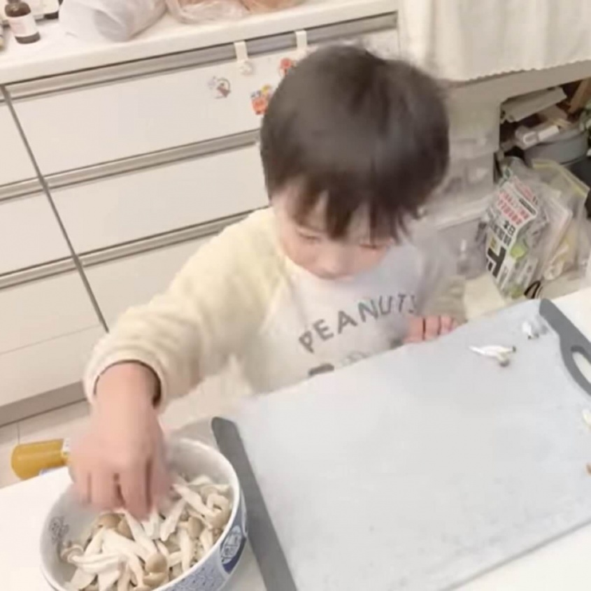YouTube：辻ちゃんネルより