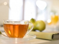むくみを解消するお茶とは？　本当に効くお茶とその効果を専門家が解説