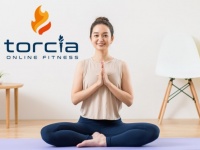 インストラクターは日テレ後藤晴菜アナ！　優しいヨガレッスンを配信