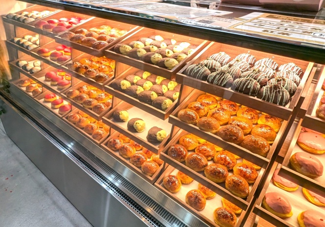 1日300個限定の贅沢生ドーナツ『POTERI BAKERY TOKYO　横浜店』を訪問