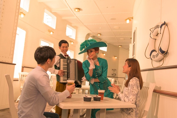 【ディズニー情報】暑い夏にマストなビール、カクテル、スナックメニューをシーでいただけ！アダルトな時間を過ごせるテラス席も新登場だぞ！
