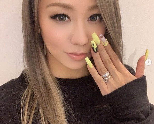 倖田來未 結婚記念日に指輪を披露も違う部分で注目 爪が汚い 1ページ目 デイリーニュースオンライン