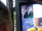 スタバのドライブスルーで神対応！　耳の聞こえない女性のために
